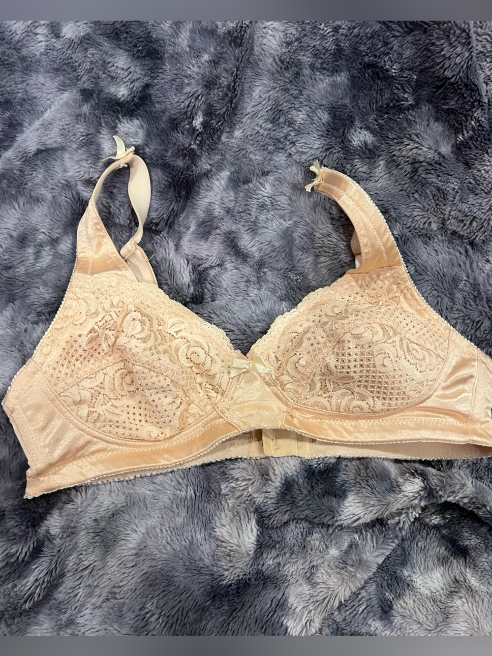 Soft Lace Nude Bra - Comfortable Everyday Support